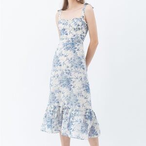 chicwish blue and white dress Elery Light Blue Midi Dress - US 4